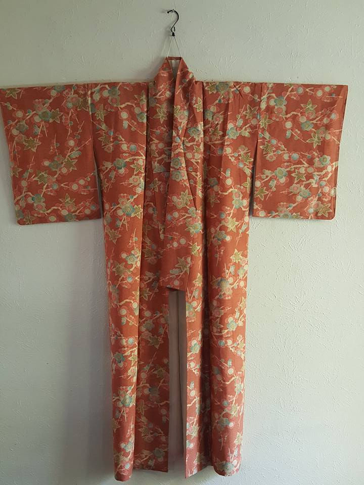 Thumbnail: Red Japanese Kimono