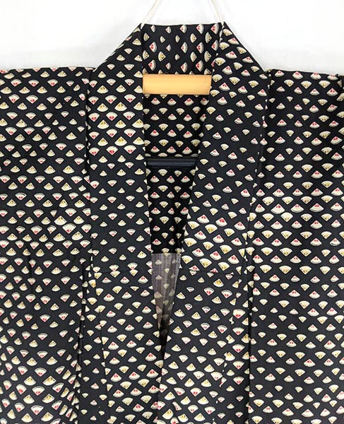 Thumbnail: black japanese kimono