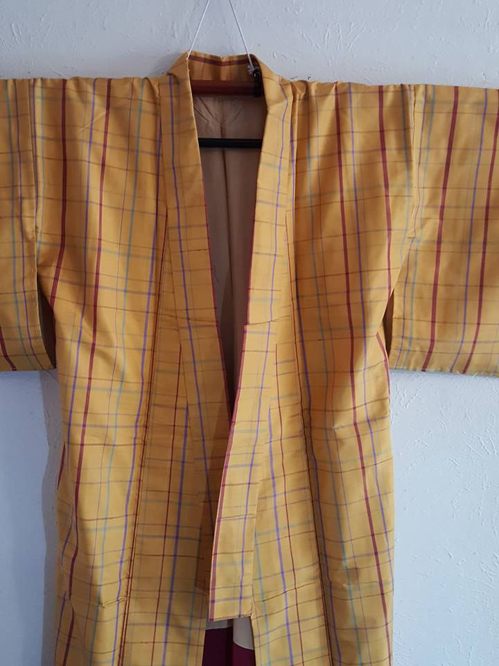 Thumbnail: Plaid Japanese Kimono