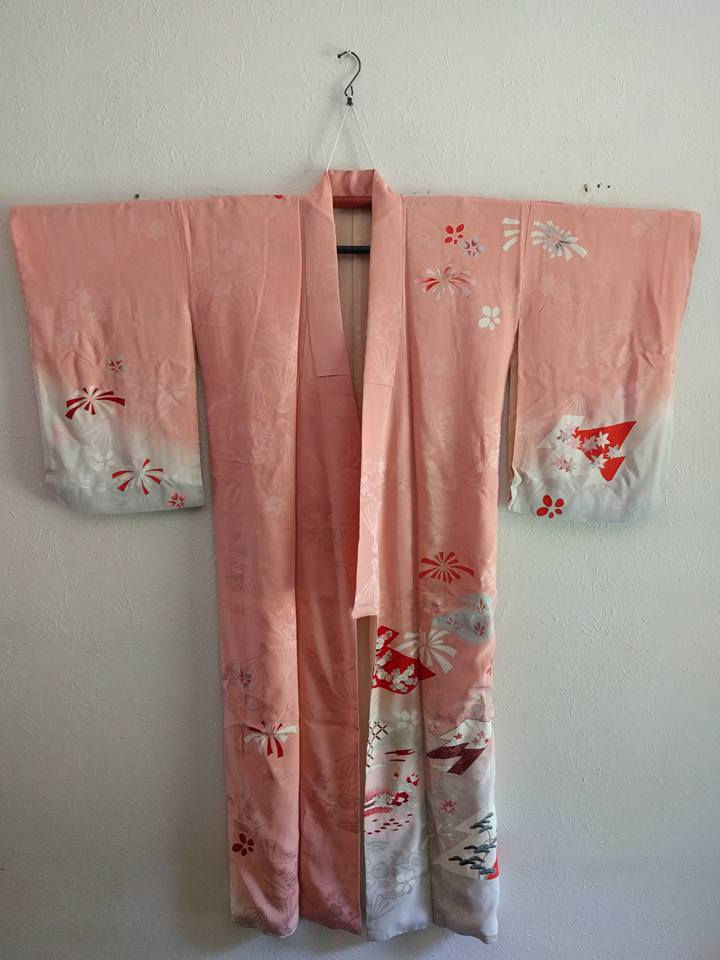 Thumbnail: Kimono