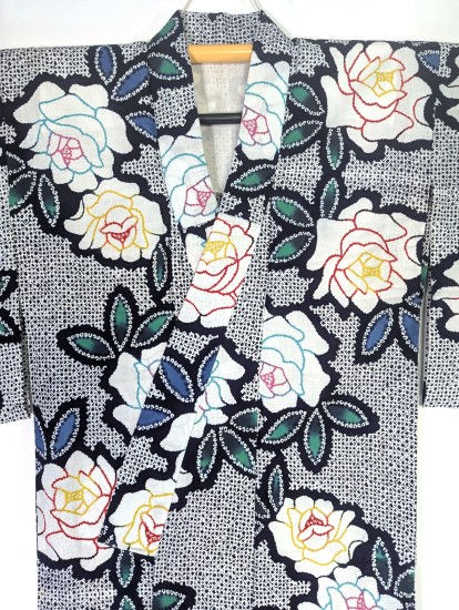 Thumbnail: yukata kimono roses