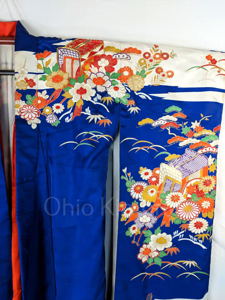 Thumbnail: blue furisode