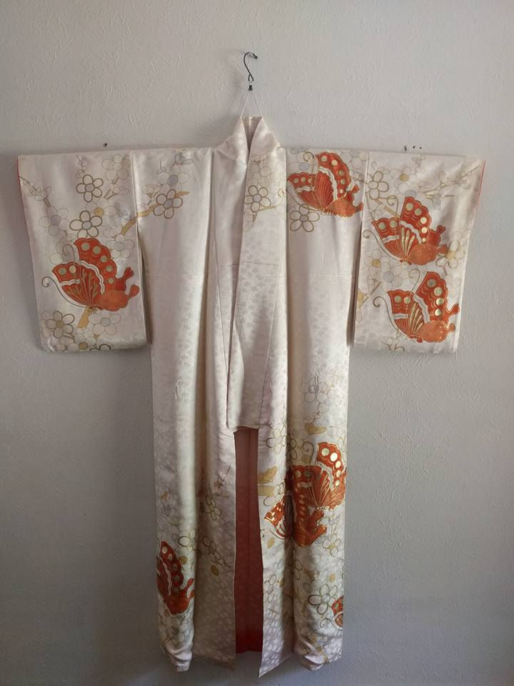 Thumbnail: Japanese Kimono Store