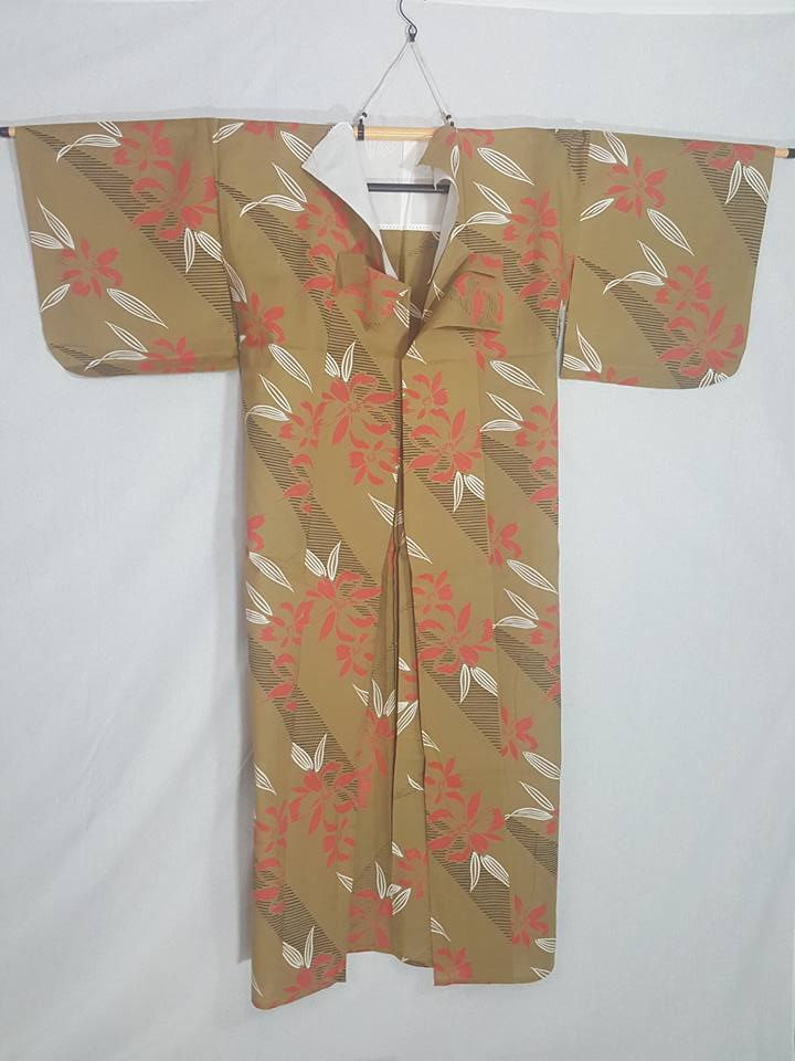 Thumbnail: kimono scrap fabric