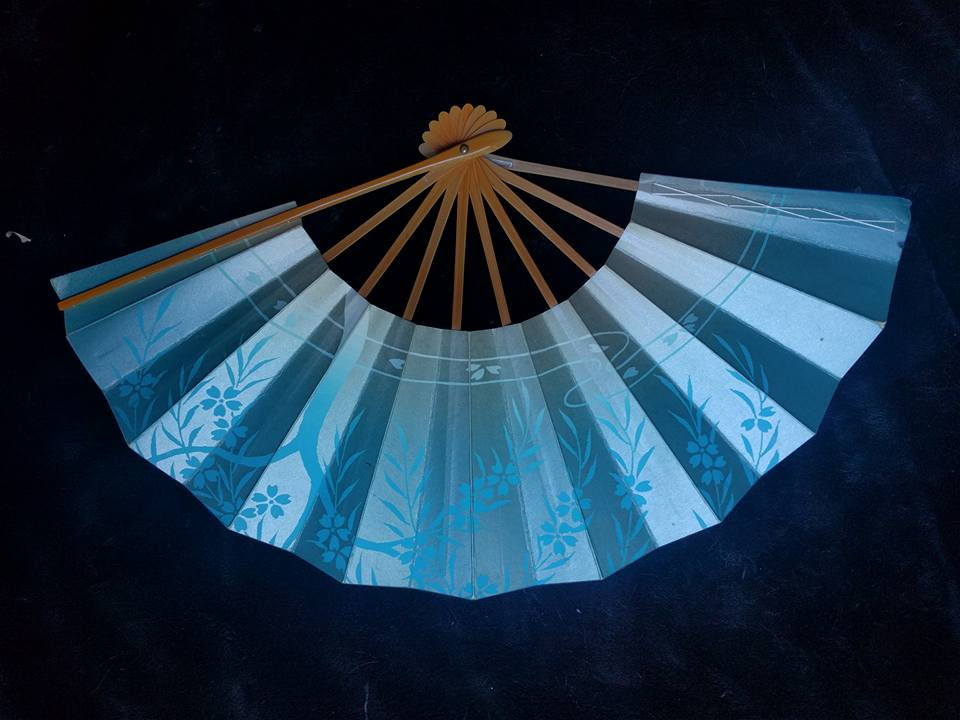 Thumbnail: Blue Weeping Sensu
