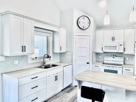 Kitchen tile backsplash, tile installer, Chater MB - JMJ Tileworks