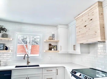 Tile installer Brandon MB, kitchen tile backsplash
