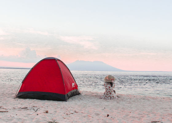 Cukup 5 Poin Ini Buat Kita Perlu Lari ke Pantai Untuk Camping