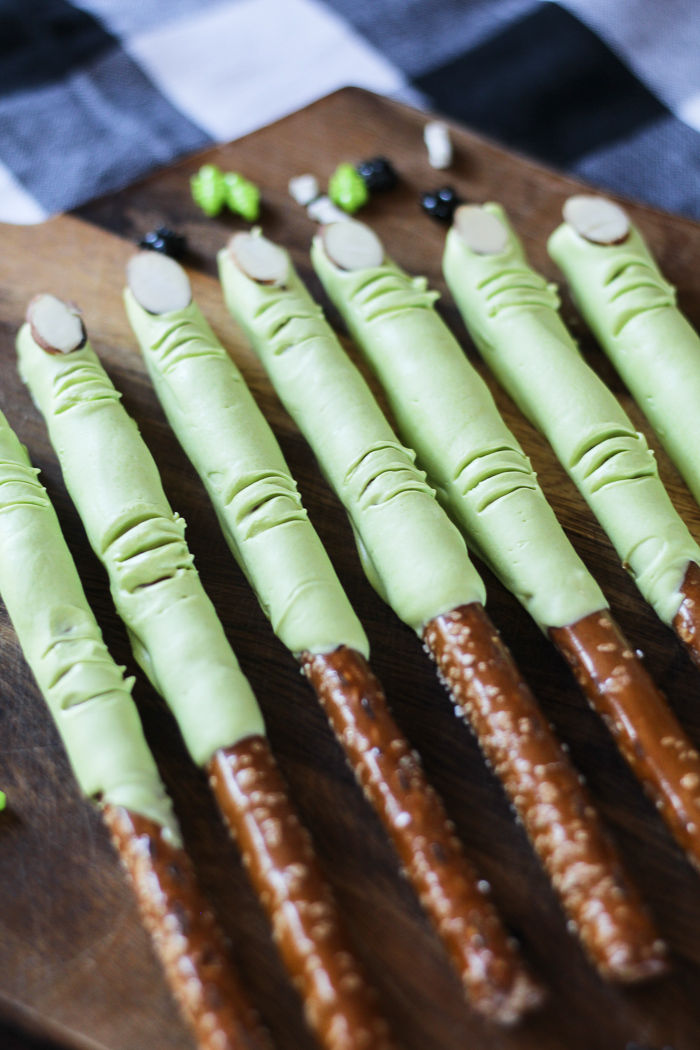Thumbnail: Spooky Treat Platter/Assortment 