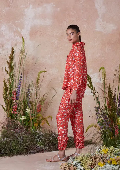 WI003_FERNSHIRTBIRDOFBLESSINGANDWI006_TALITHAPANTSBIRDOFBLESSING_SIDE_WQ_e1a85cfc-1f67-474