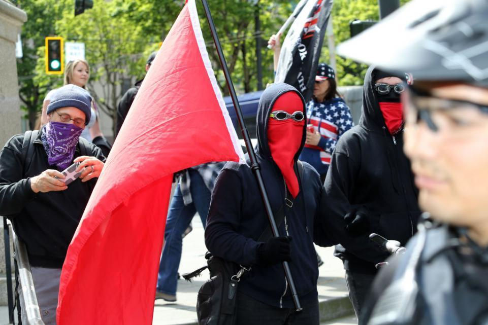 antifa, antifa portland, patriot prayer