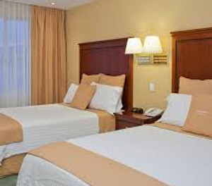 HOTEL.jpg