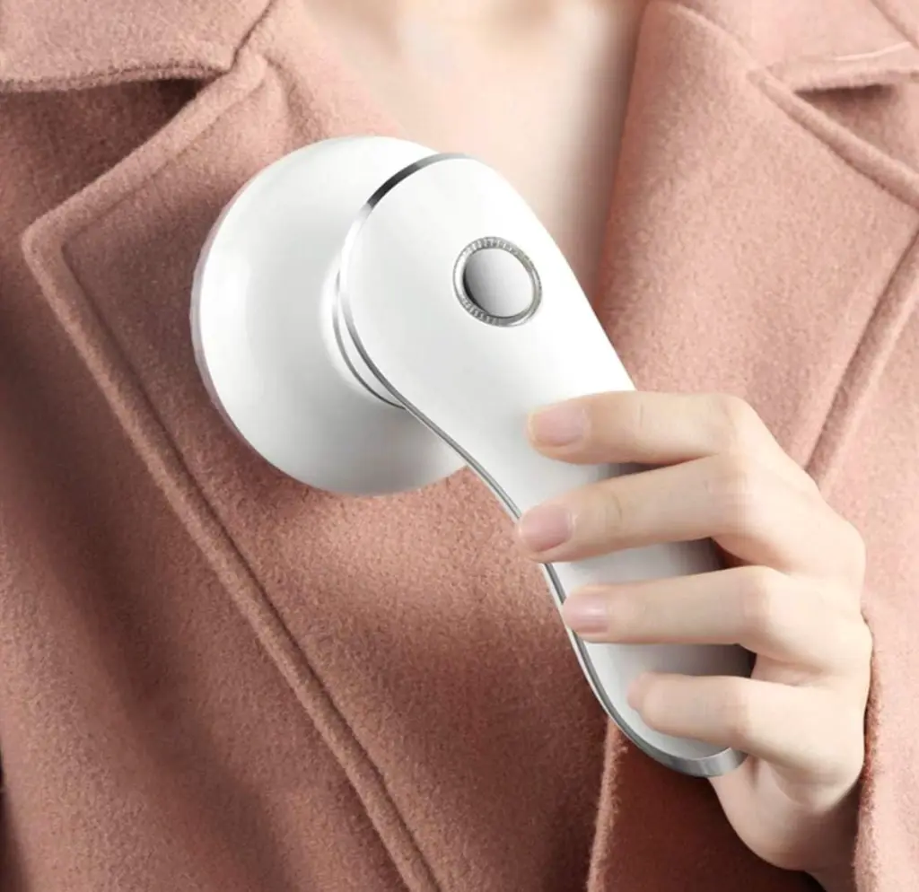 CEPILLO SACA PELUSA RECARGABLE - ULTRA POTENTE - USB