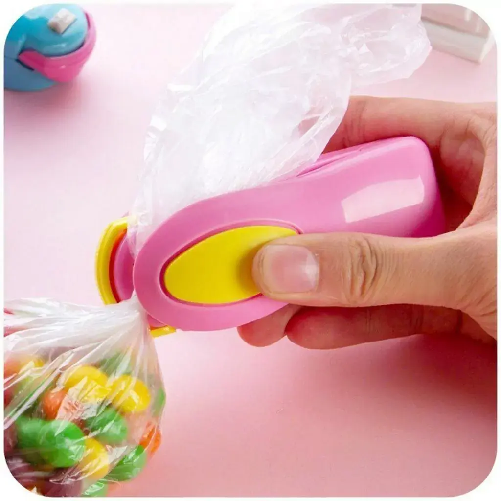 MINI SELLADOR DE BOLSAS A PILA