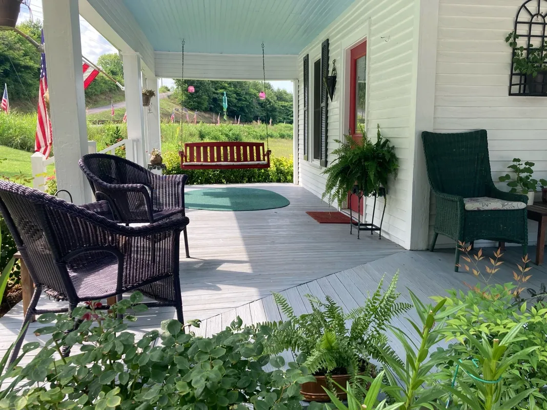 1861 Farmhouse Inn and Gardens
