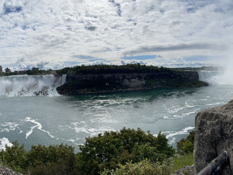 The Legendary Niagara Falls