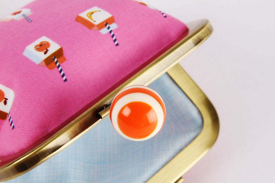 Miniature : Handmade kisslock fabric purse - Color dad - Sunshine smoothies in pink