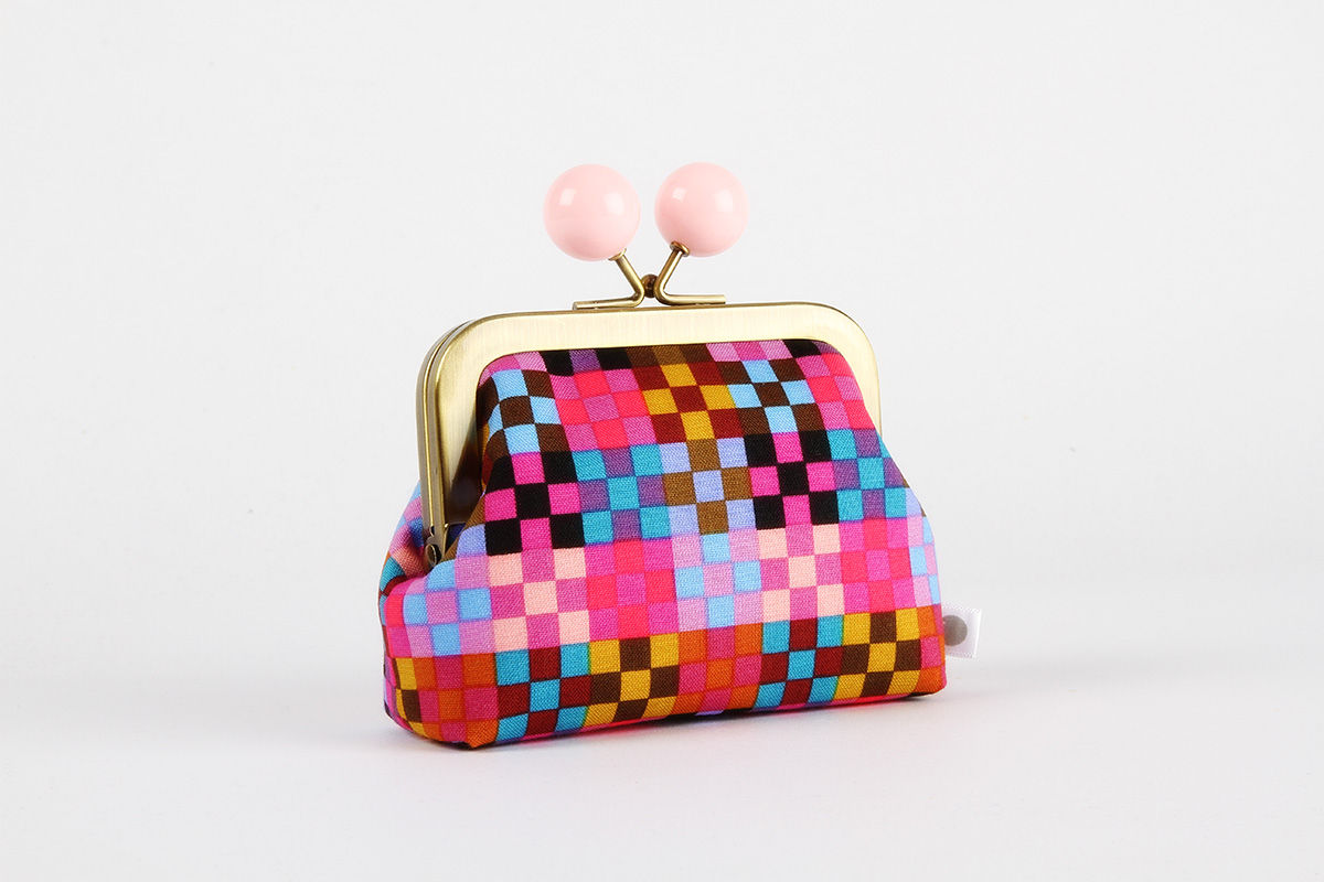 Handmade kisslock fabric purse - Color dad - Nine patch in rich