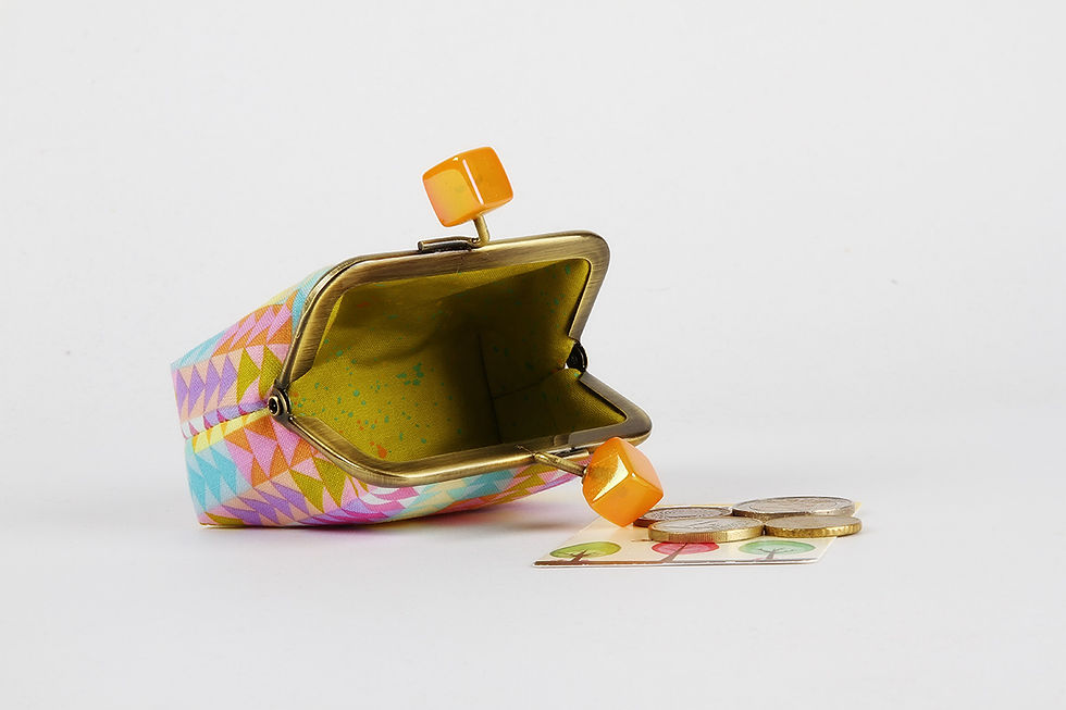 Thumbnail: Handmade kisslock fabric purse - Color mum - Flying geese in softly