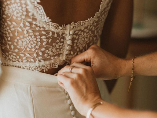 SOS Robe de mariée : Comment éviter les taches (et que faire si le drame arrive) ?