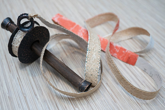 “Memory fragments holder”
