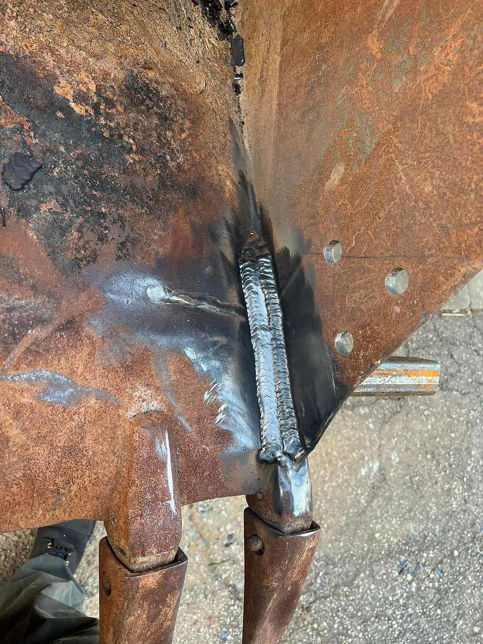 On-site welding repair of CAT 308 excavator bucket in Georgia – mobile heavy equipment service