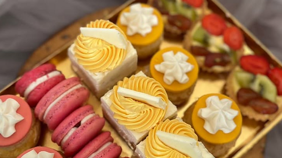 Mix Patisserie box