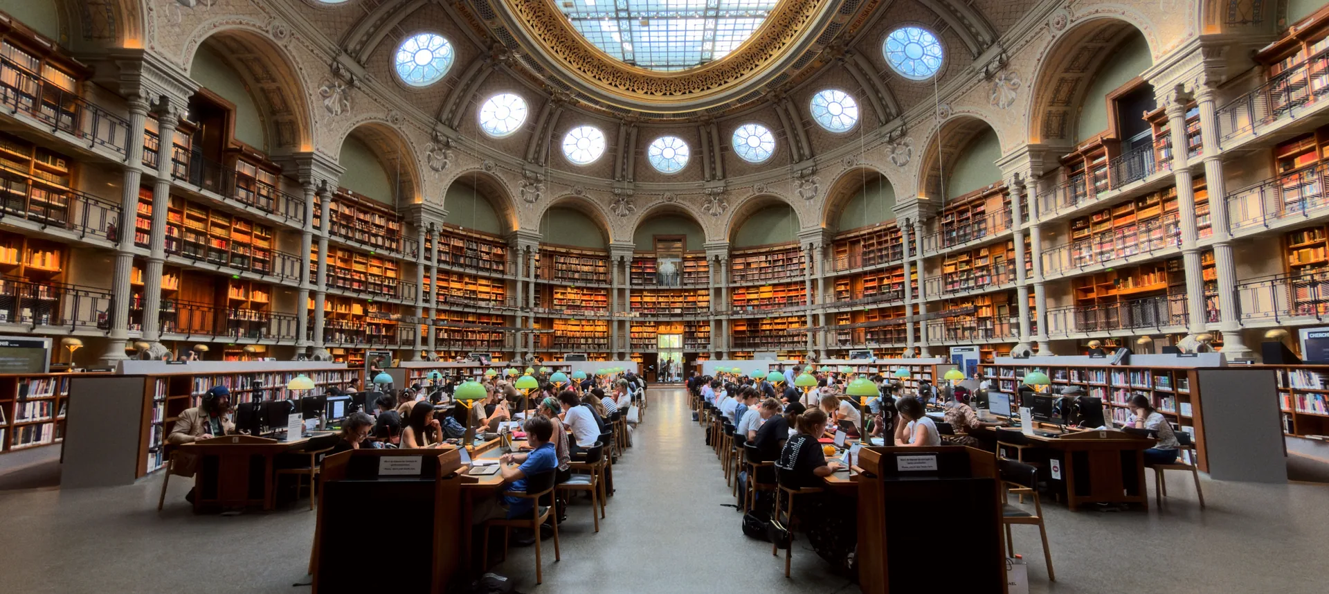 The Salle Ovale reading room in Paris