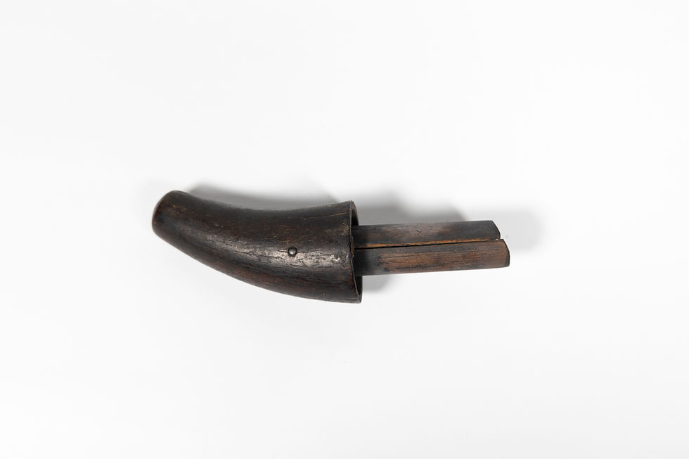 Thumbnail: Large Hmong Powderhorn