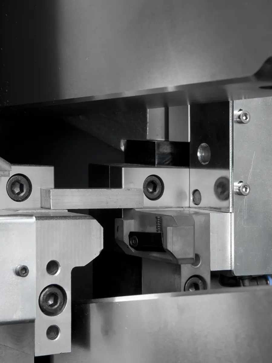 Ensaio de Impacto Magni Coatings.webp