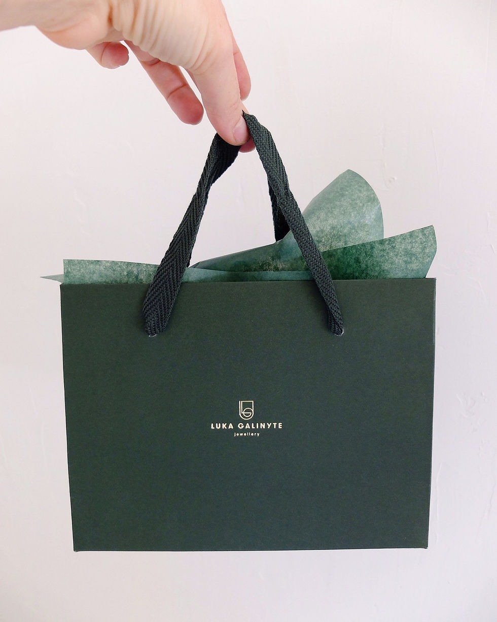 Thumbnail: - the dark side of the moon -