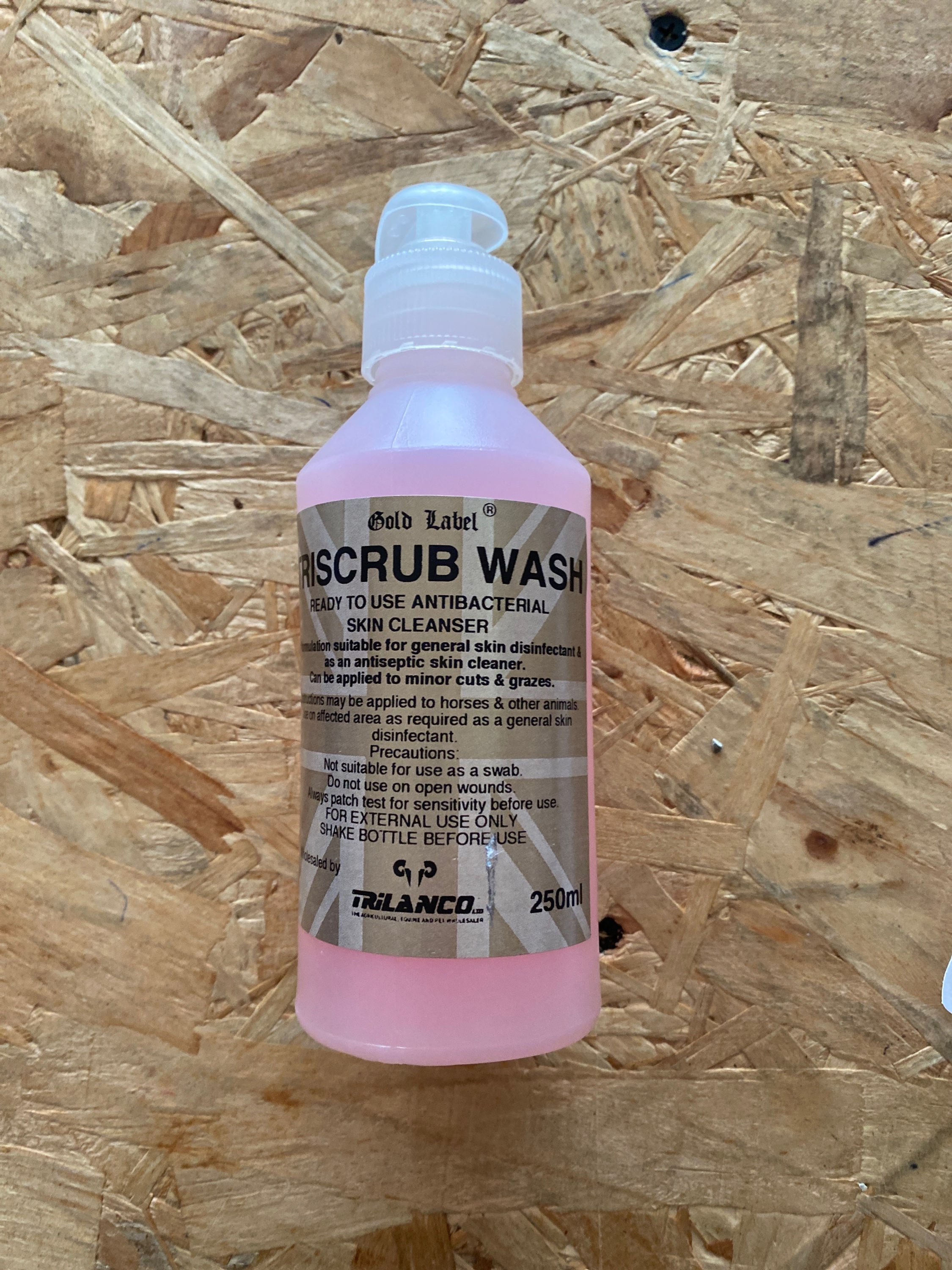 Triscrub Wash 250ml