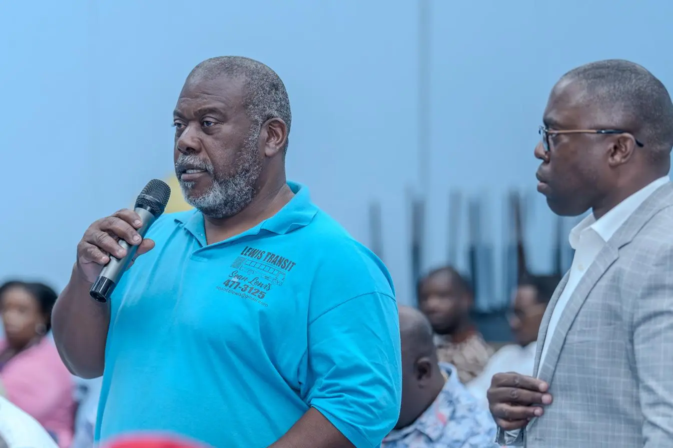 Public Bus Town Hall, Nassau, The Bahamas