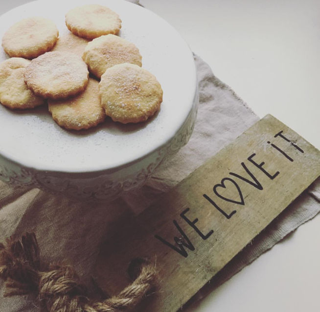 POLVORONES O MANTECADITAS