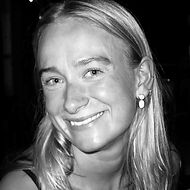 Esther sort.hvid foto.jpg
