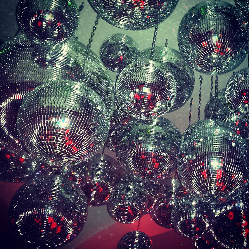 disco-balls-54-mykonos.jpg