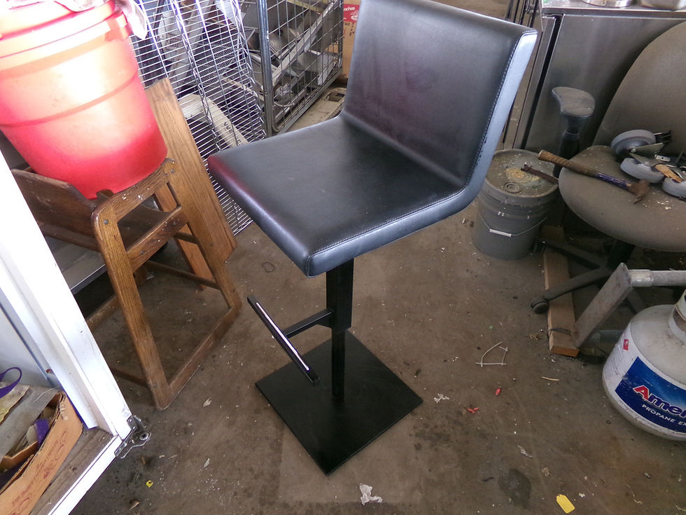SEAT UP