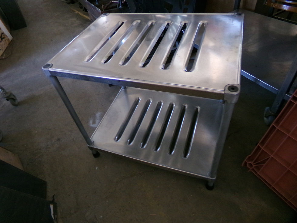 (5) ITEM #1673 ___ $150