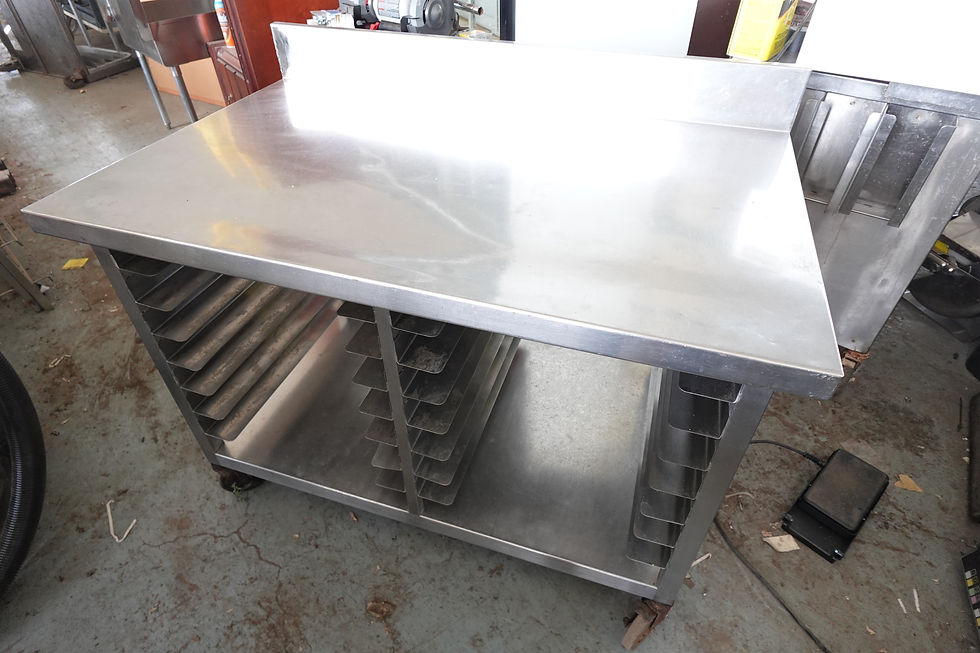 (4) ITEM #2160 ___ $550