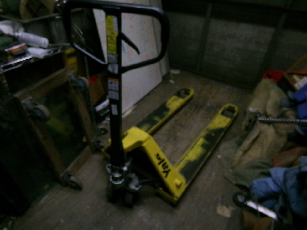 (5) ITEM #2109 ___ $275