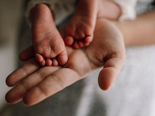 Ein Kind kauft man nicht. Warum die Leihmutterschaft eine Grenze überschreitet