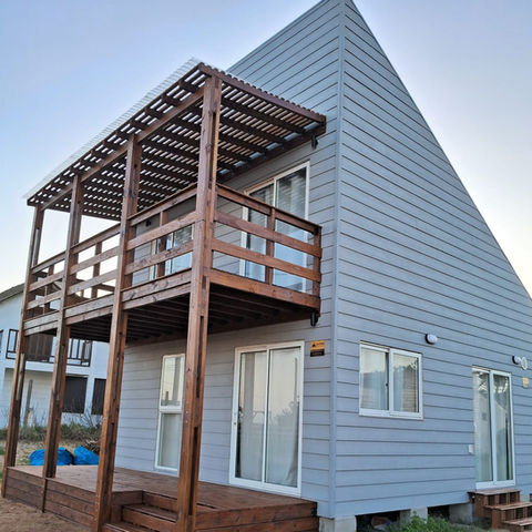 VIVIENDA EN SISTEMA WOOD FRAMING / PUNTA DEL DIABLO