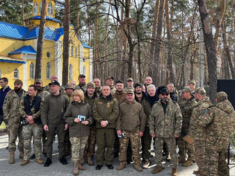 Вітаємо всіх добровольців!