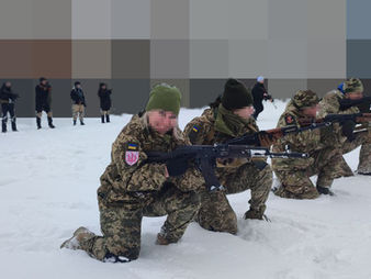 Підготовка не спиняється: ірпінці опановують військову справу попри свята