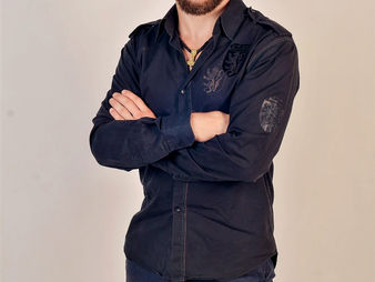 Вітаємо з днем народження!