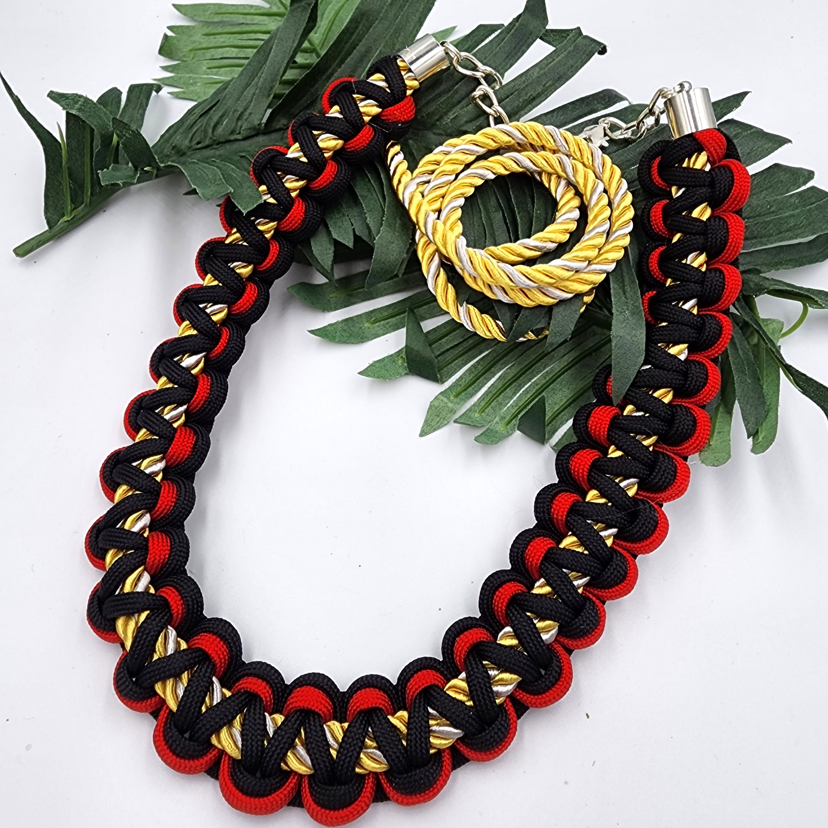 Red Black Paracord Macrame Necklace Set1103