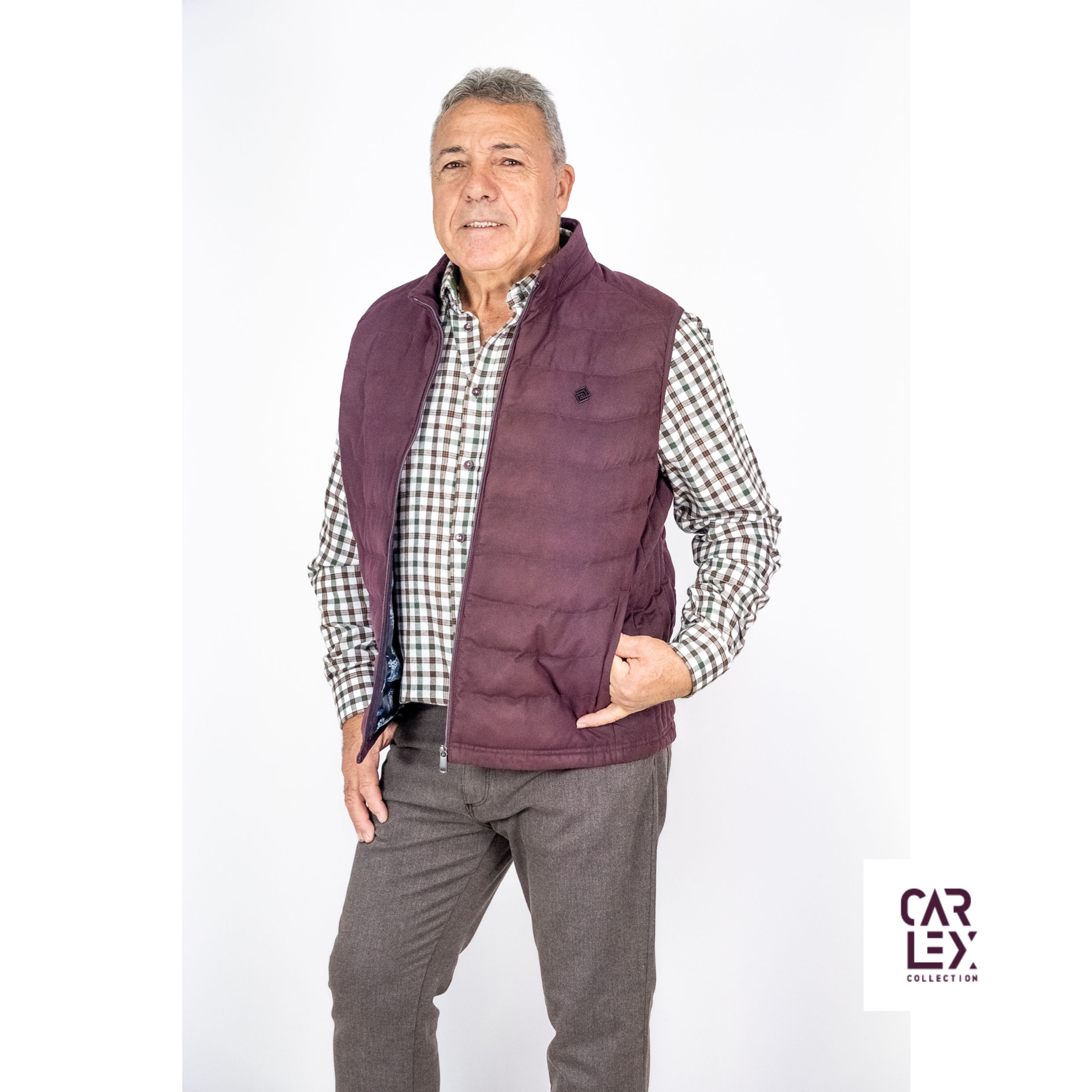 Chaleco Monza burdeos. 