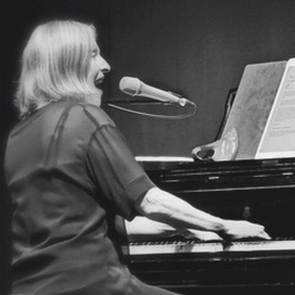 FERN LINDZON