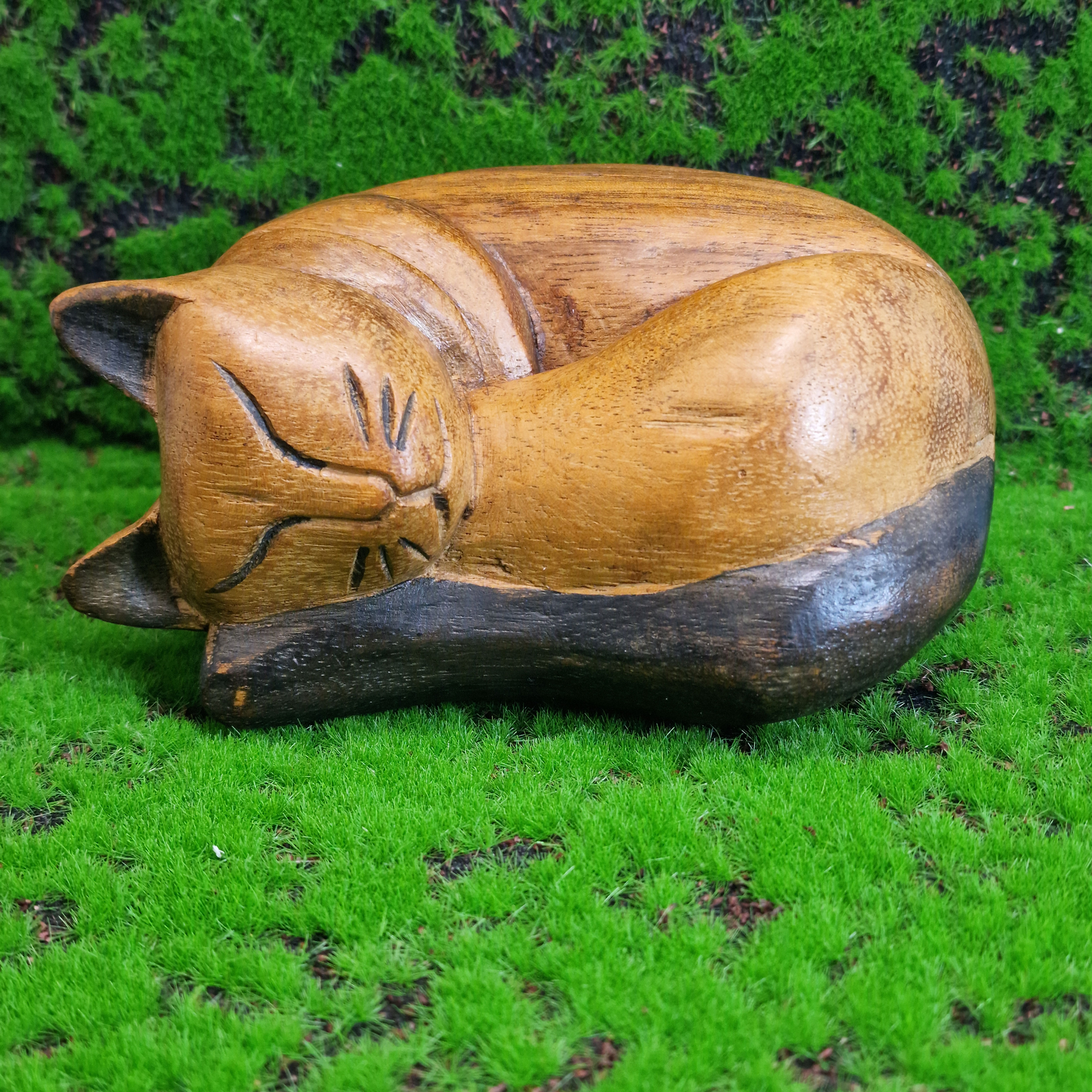 Cute Laying Siamese Cat,Living Room Cottage Wooden Ornament Sleeping