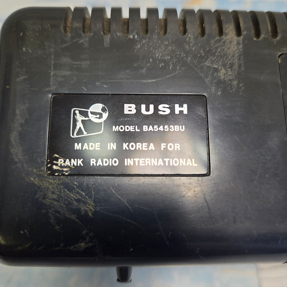 Thumbnail: copy of Working Bush TR230 Vintage MW/LW Portable Radio WW2 1971 pp3